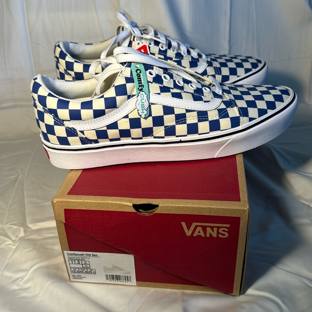Vans comfycush old skool checkered